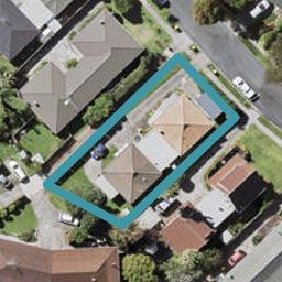 2/11 Rapallo Place, Farm Cove, Auckland