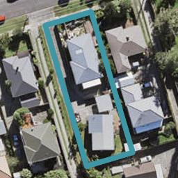 2/48 Roberts Road, Glenfield, Auckland