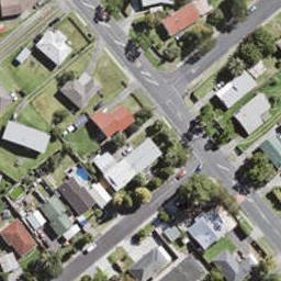 2/14 Border Road, Henderson, Auckland