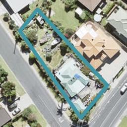 1 Crown Road, Tindalls Beach, Whangaparaoa