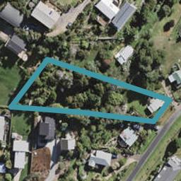 5 Beresford Avenue, Surfdale, Waiheke Island