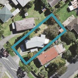 15 Border Road, Henderson, Auckland