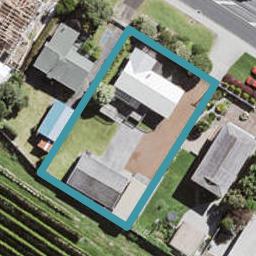 63 Parrs Cross Road, Henderson, Auckland