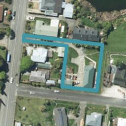 142 Commercial Street, Takaka