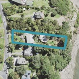 90 Kauri Point Road, Laingholm, Auckland