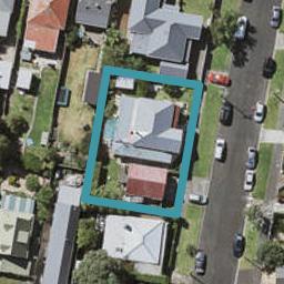 7 Kiwi Road, Stanley Point, Auckland