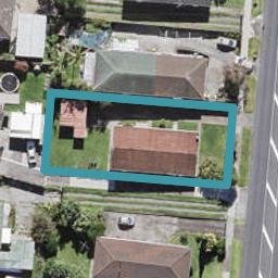 2/96 Te Atatu Road, Te Atatu South, Auckland