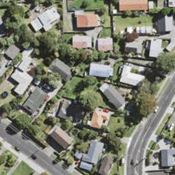 6/97 Atkinson Road, Titirangi, Auckland