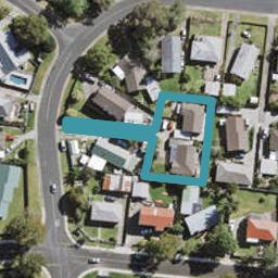 2/15 Larissa Avenue, Henderson, Auckland