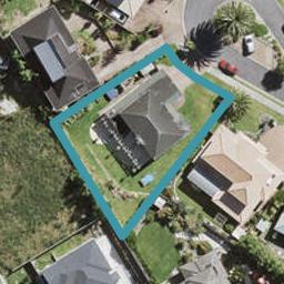 8 San Ambrosio Rise, Henderson, Auckland