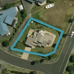2 Bermuda Place, One Tree Point
