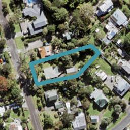 8 Holgate Avenue, Herald Island, Auckland