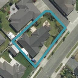 24 Wanderers Avenue, Brightwater