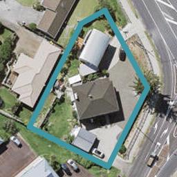1/426 East Coast Road, Windsor Park, Auckland