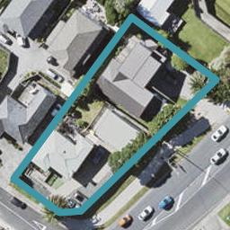 2/18 Hauraki Crescent, Pinehill, Auckland