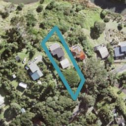 11 Beach Valley Road, Piha, Piha