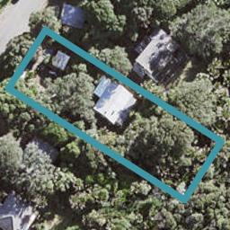 13 Glenesk Road, Piha, New Lynn