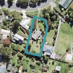 1017 Coatesville-Riverhead Highway, Riverhead, Riverhead