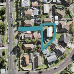 42 Beach Road, Te Atatu Peninsula, Auckland