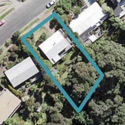 8 Kennedy Point Road, Surfdale, Waiheke Island
