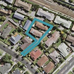 2/7 Septimus Place, Henderson, Auckland