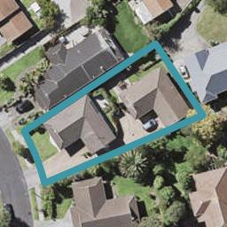 2/40 Channing Crescent, Botany Downs, Auckland