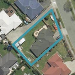 7 Hollybush Drive, Brightwater