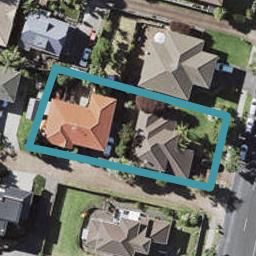 2/70 Gosford Drive, Botany Downs, Auckland