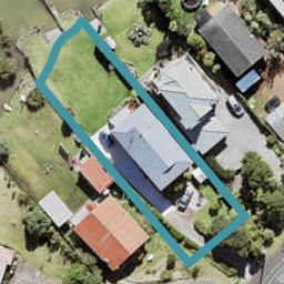 8 The Terrace, Herald Island, Auckland