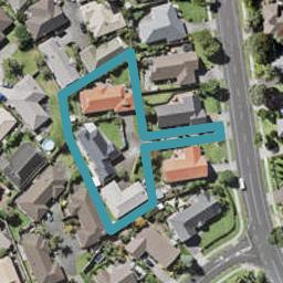 2/43 Nicholas Road, Somerville, Manukau