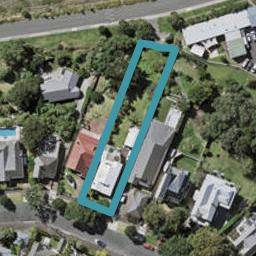 24 Waterview Road, Stanley Point, Auckland