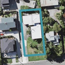 2/11 Parr Terrace, Castor Bay, Auckland