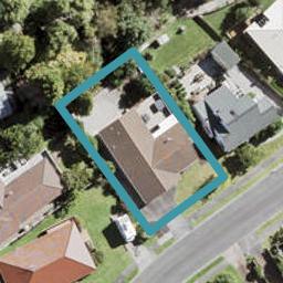 20 Taupiko Place, Green Bay, Auckland