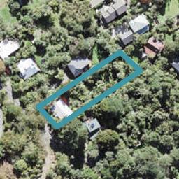 27 Raroa Terrace, Waiatarua, Auckland