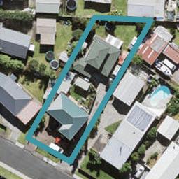 2/21 Montmere Avenue, Te Atatu Peninsula, Auckland