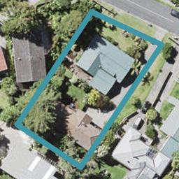 1/8 Lyons Avenue, Murrays Bay, Auckland