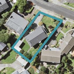 8 Bert Wilson Place, Cockle Bay, Auckland