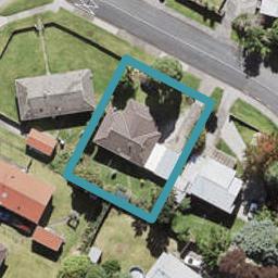 18 Beauchamp Drive, Massey, Auckland