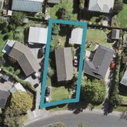 22 Larissa Avenue, Henderson, Auckland