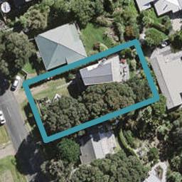 11 Waikare Road, Oneroa, Waiheke Island