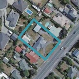 402 High Street South, Carterton