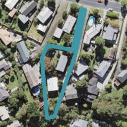 1/82 Lantana Road, Green Bay, Auckland