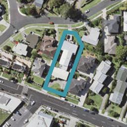 3/51 East Coast Road, Milford, Auckland