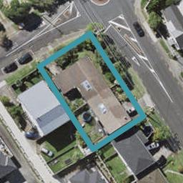 2/28 Bracken Avenue, Takapuna, Auckland