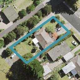 48 Staincross Street, Green Bay, Auckland