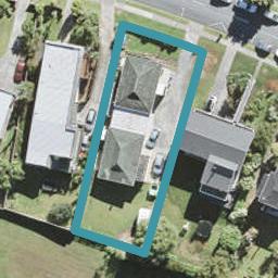 2/20 Sartors Avenue, Northcross, Auckland