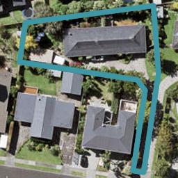2/15 Fielding Crescent, Farm Cove, Auckland