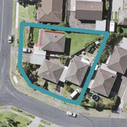 2/2 Cairngorm Place, Highland Park, Auckland