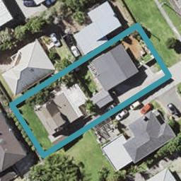 2/642 East Coast Road, Pinehill, Auckland