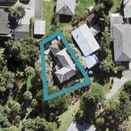 17 John Bracken Way, Beach Haven, Auckland